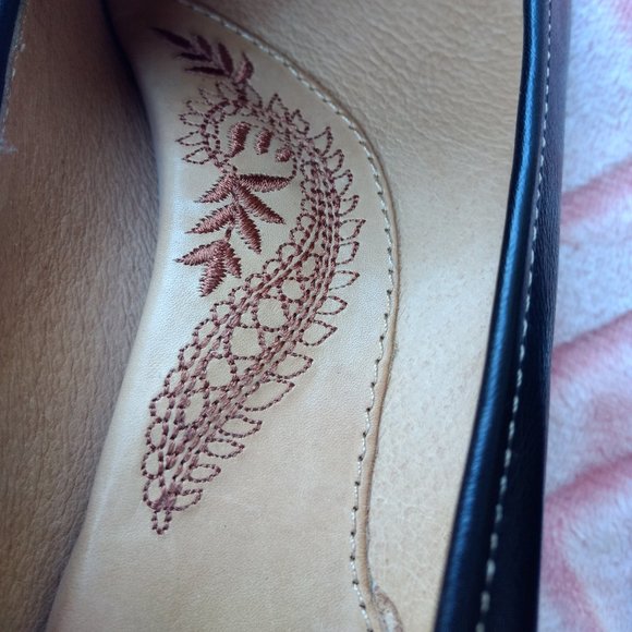 Sofft black leather medium height heels - Picture 3 of 10